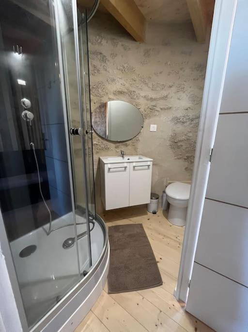Villa Loue Ancien Moulin A Vent Avec Piscine Et Jacuzzi Neuvy-Bouin Exterior foto